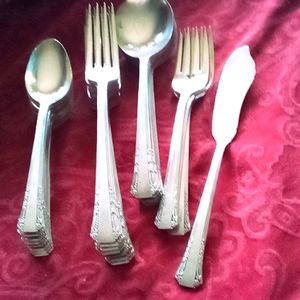 Lovely 24 piece not complete set of Del Mar Silver plate 1881 Rogers by …